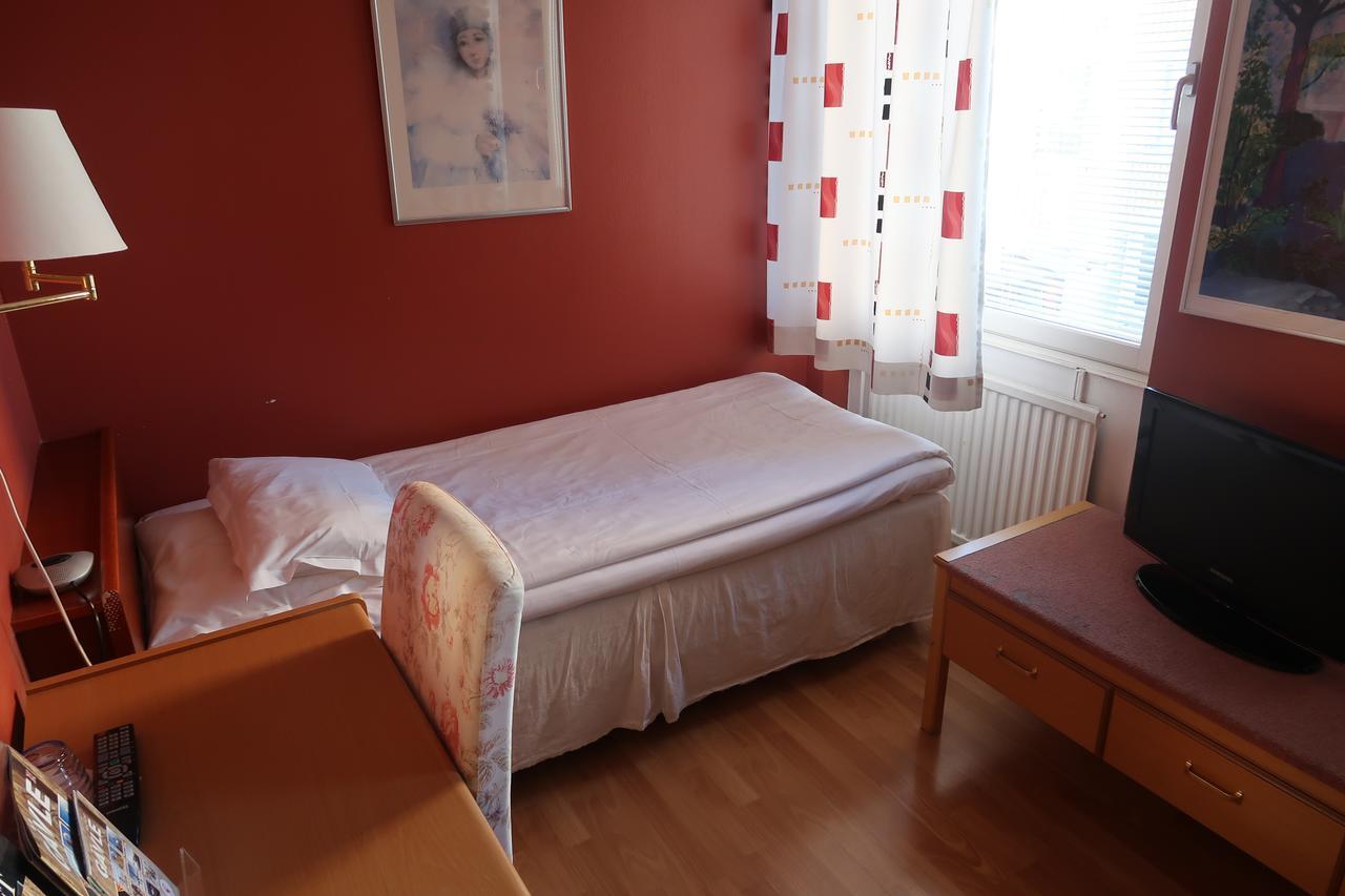 Hotel Aveny Bed & Breakfast Gavle Luaran gambar